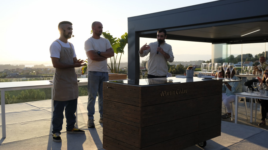 Martín Códax marida gastronomía y albariño con “As Tardes do Atlántico”