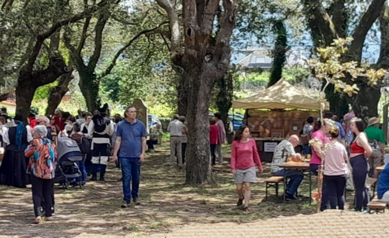 Cuntis se prepara para degustar mañana su gastronomía popular en la XIV Feira do Dezaoito