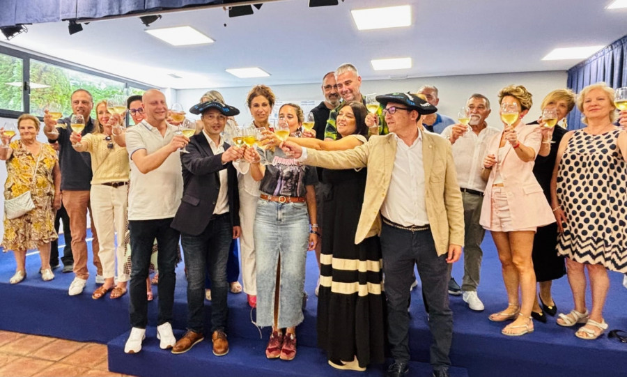 La Fiesta del Albariño de Vitoria, un escaparate para el vino de O Salnés que se consolida en el calendario