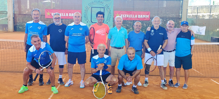 Los veteranos del Tenis Sanxenxo logran el título de Campeones Gallegos de 2025