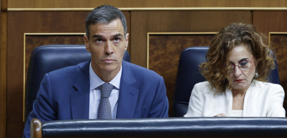 Treinta y ocho históricos socialistas piden la dimisión de Pedro Sánchez