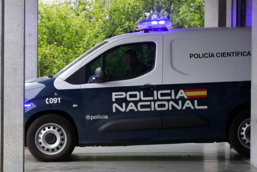 Arrestran a tres personas y realizan registros en Vilanova en un nuevo golpe al narcotráfico