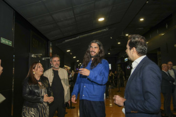 EstrenoenlosCantonesCinesdeSiratdeOliverLaxe4 1