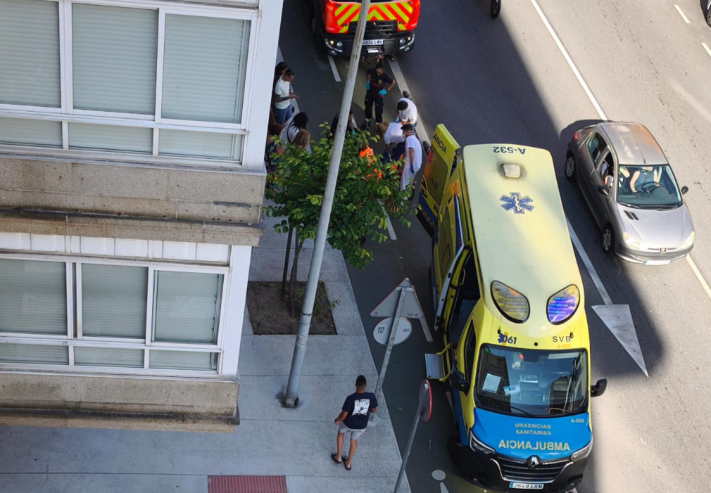 Un herido en un accidente de patinete en Doutor Tourón