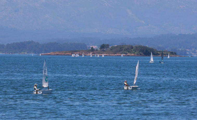 La Copa Xunta de Galicia – Semana Galega da Vela se estrena con nota en la ría de Arousa