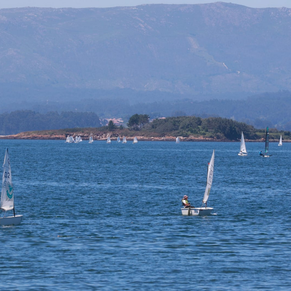 La Copa Xunta de Galicia – Semana Galega da Vela se estrena con nota en la ría de Arousa