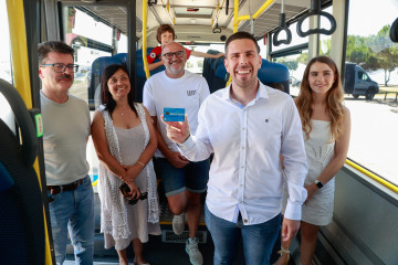 Bus a illa