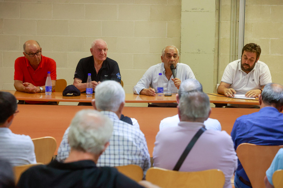 El Arosa mantendrá los precios de los carnets y maneja un presupuesto de 560.000 euros