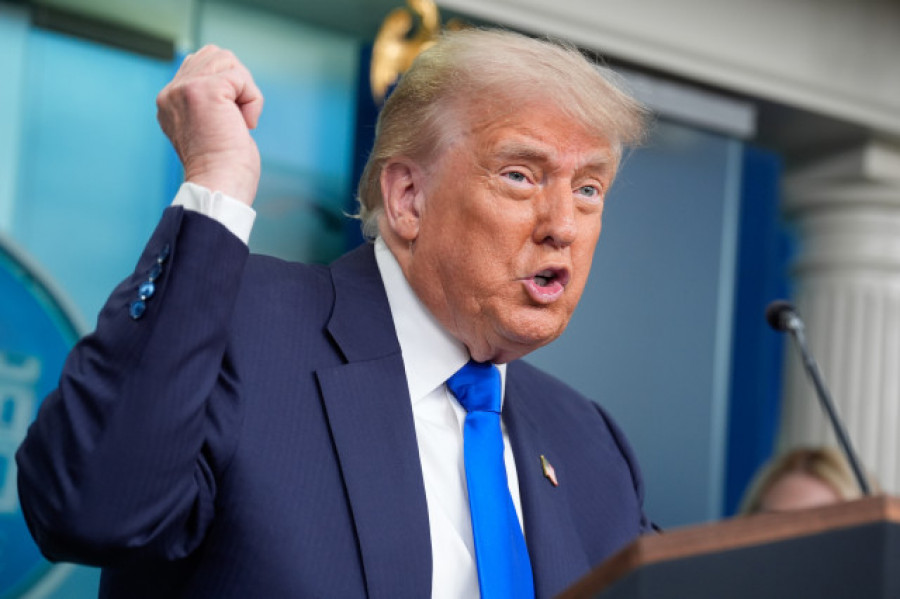 Trump decide romper con efecto "inmediato" la negociación comercial con Canadá