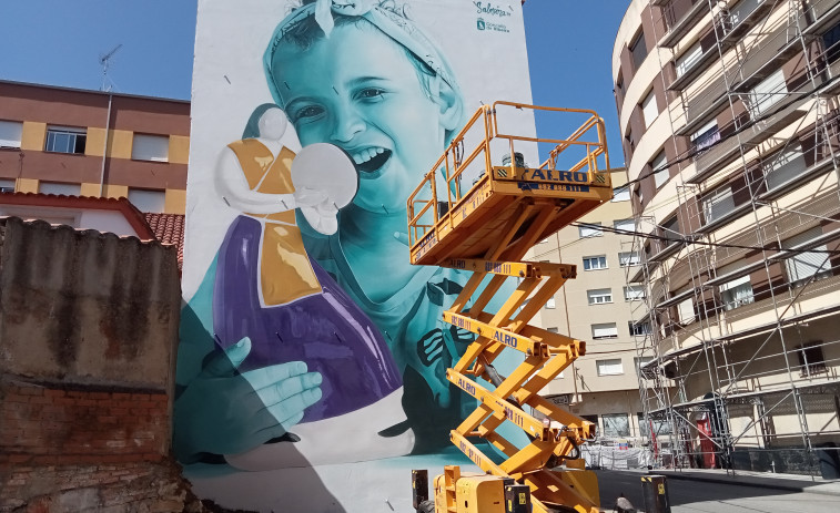 Ribeira pone en marcha el II Festival de Arte Mural “Salmoira”, con homenajes a las cantareiras, a la mujer marinera y a Castelao