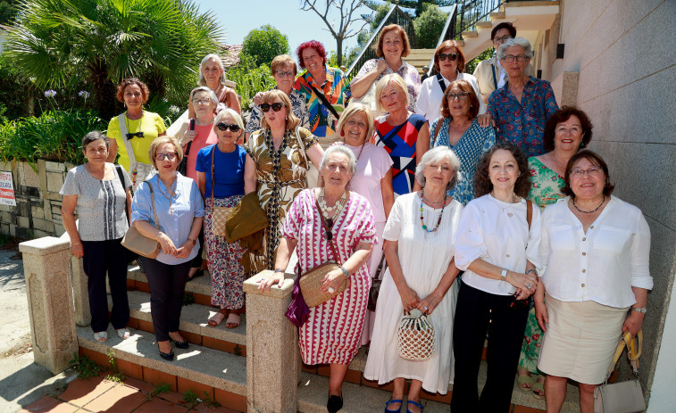 Las compañeras de las Filipenses de Vilagarcía que se reúnen 50 años después