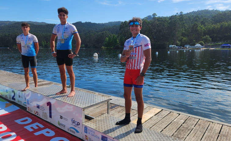 Pontecesures y Portonovo vencen en el Campeonato Gallego Infantil de Sprint