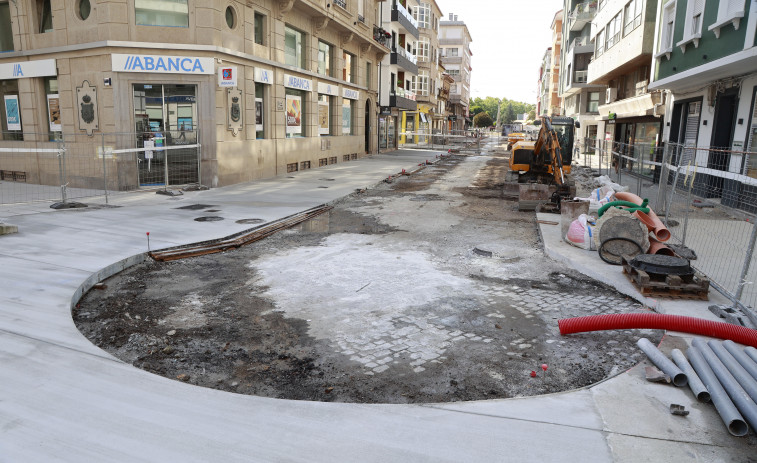 Primer hormigonado en la futura Clara Campoamor: Las obras de Conde Vallellano avanzan a buen ritmo