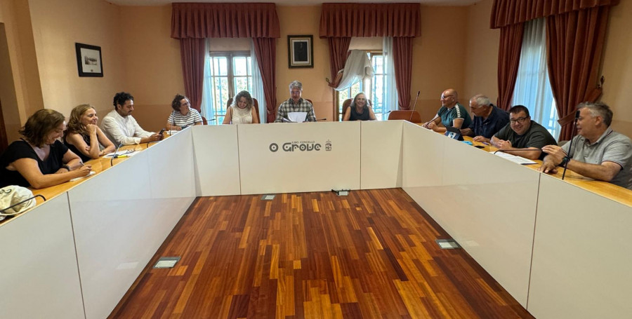 El Consejo Local de Turismo de O Grove debate la regulación de viviendas turísticas