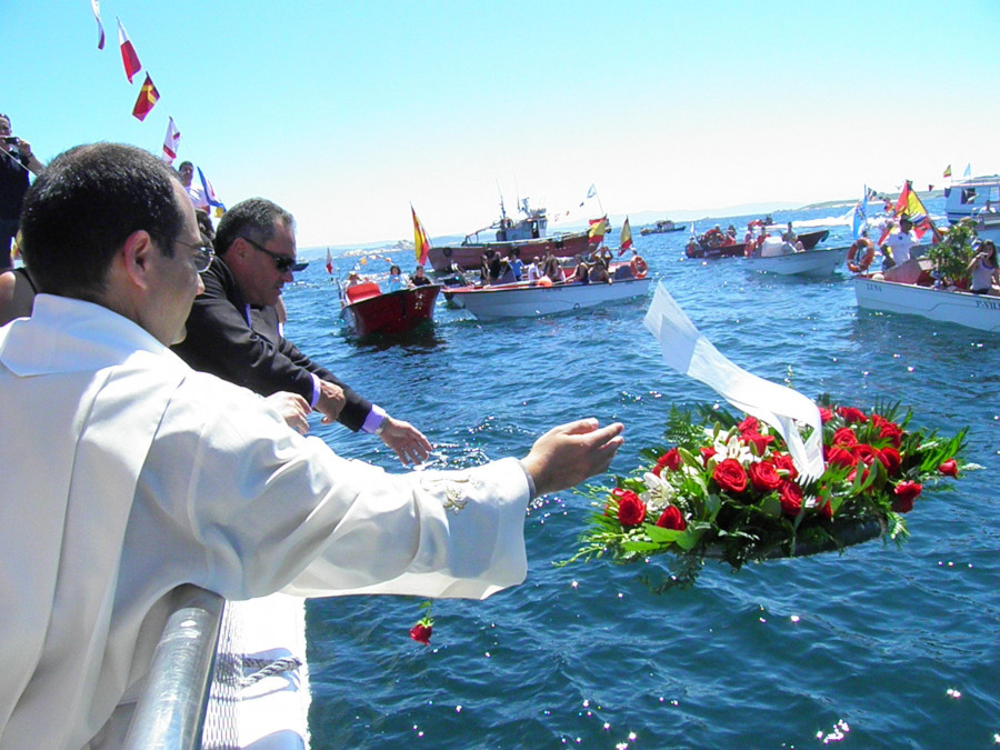 La procesión marítima del Carme de Aguiño rendirá homenaje a “Pichón”, con una ofrenda floral de su madre