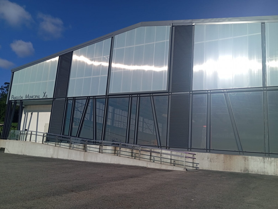 El Concello de Meaño inicia el proyecto de eficiencia energética en el centro polideportivo de Xil