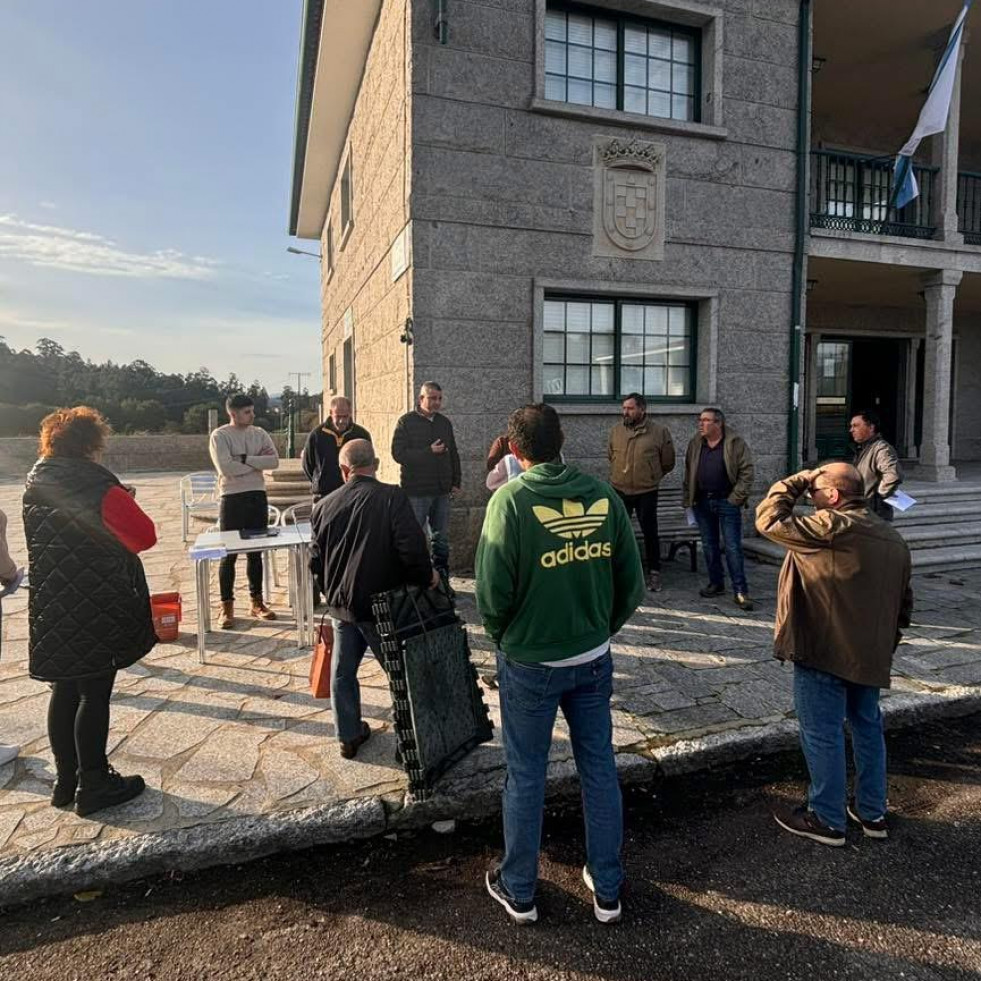 El Concello de Caldas repartió más de 200 composteros individuales durante este año