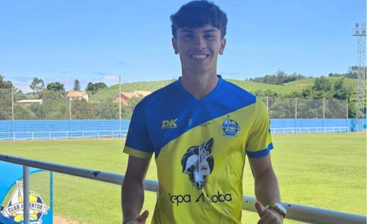 Noel Chaves se convierte en el primer fichaje del Cambados