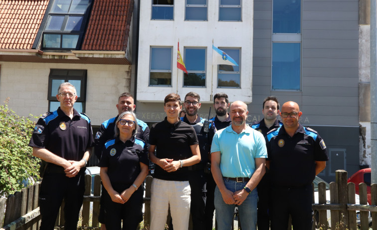 Ribeira suma ocho auxiliares de Policía Local como refuerzo estival y hasta diciembre