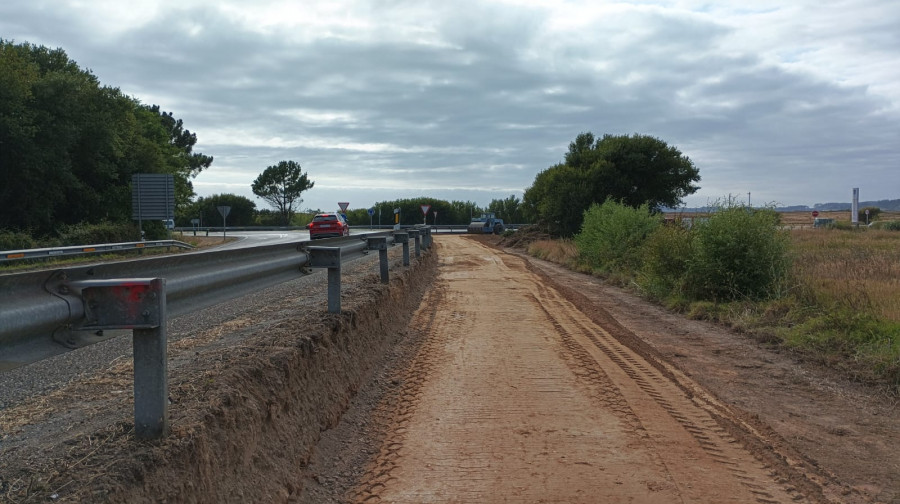 El PSOE de Sanxenxo denuncia la falta de información sobre las obras de la Xunta en A Lanzada