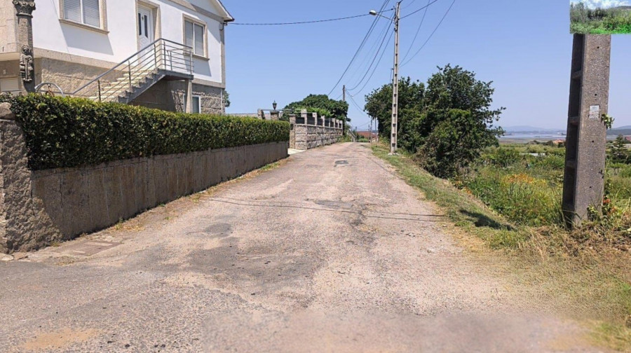 Sanxenxo invierte 30.000 euros en pavimentar los viales de A Costiña y Rouxique