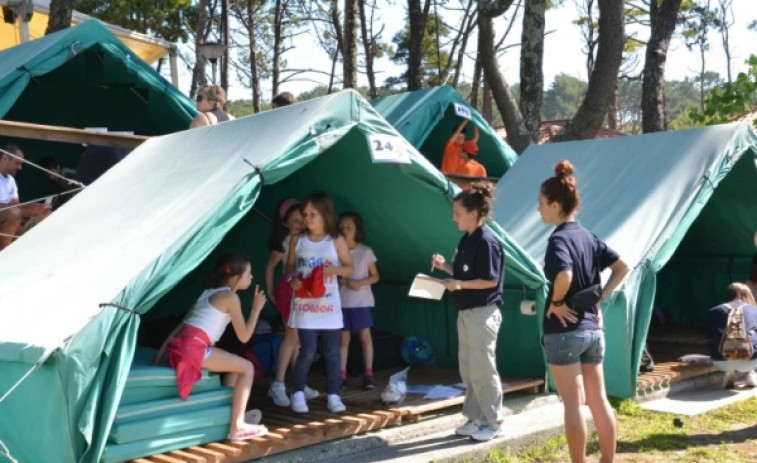 La cuarta tanda del campamento de A Lanzada reúne a 140 niños de 35 municipios