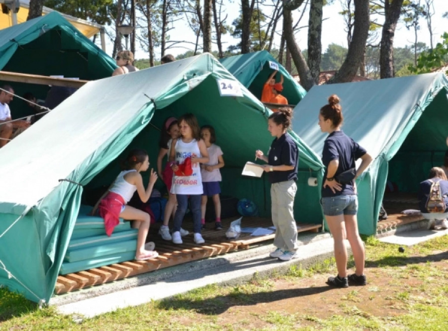 La cuarta tanda del campamento de A Lanzada reúne a 140 niños de 35 municipios