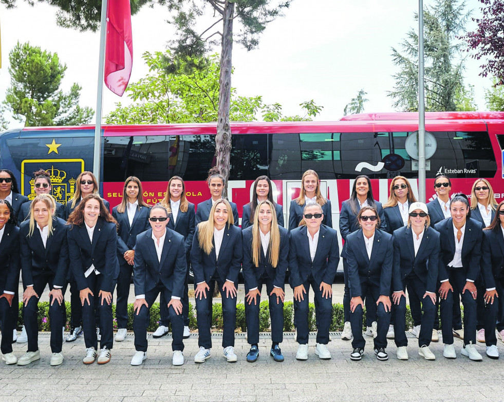 elPulpo viste a la Selección Femenina de fútbol