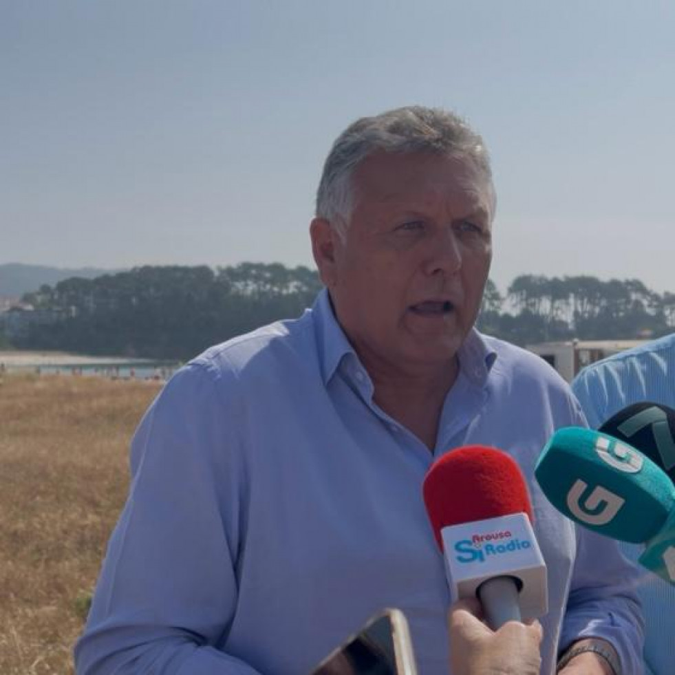 Da positivo en alcoholemia tras atropellar al alcalde de Sanxenxo en la Praza do Mar