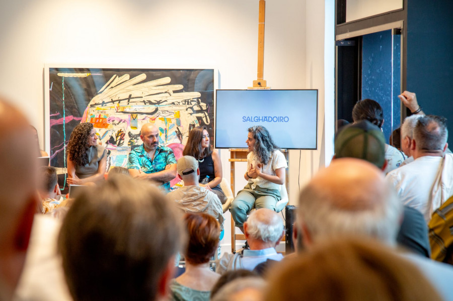 Éxito de asistencia en la presentación de la revista Salghadoiro