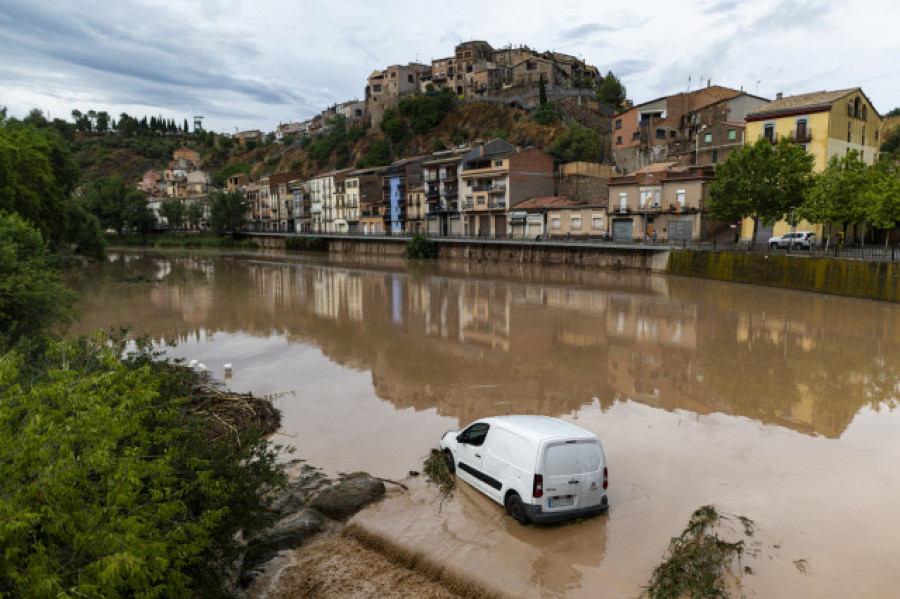 Cataluña y Aragón recuperan poco a poco  la normalidad y se suspende la búsqueda de dos desaparecidos