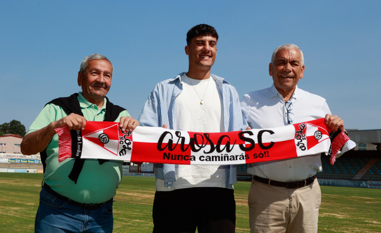 Manu Figueroa y Antón Pérez, porteros sub 23 para Arosa y Céltiga