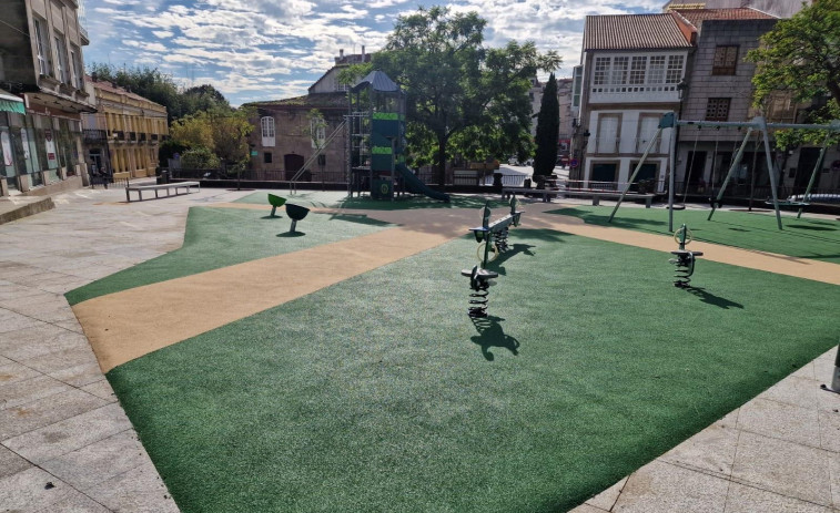 Caldas inaugura su nueva oficina de turismo en A Prazuela, abierta hasta diciembre