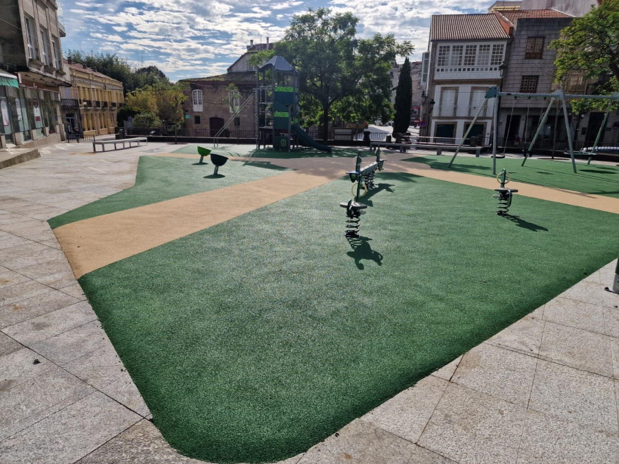 Caldas inaugura su nueva oficina de turismo en A Prazuela, abierta hasta diciembre