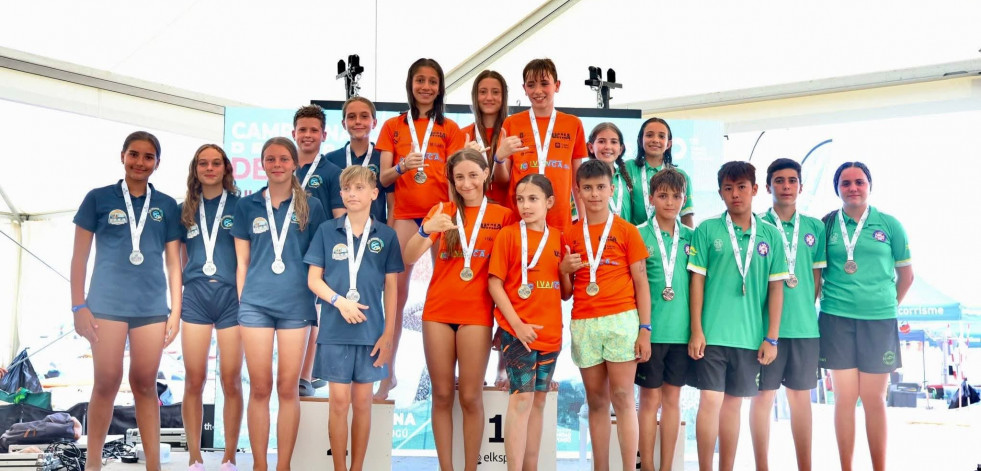 La cantera del Acuático Umia regresa con seis medallas y veinte puestos de finalistas del Nacional de Salvamento y Socorrismo
