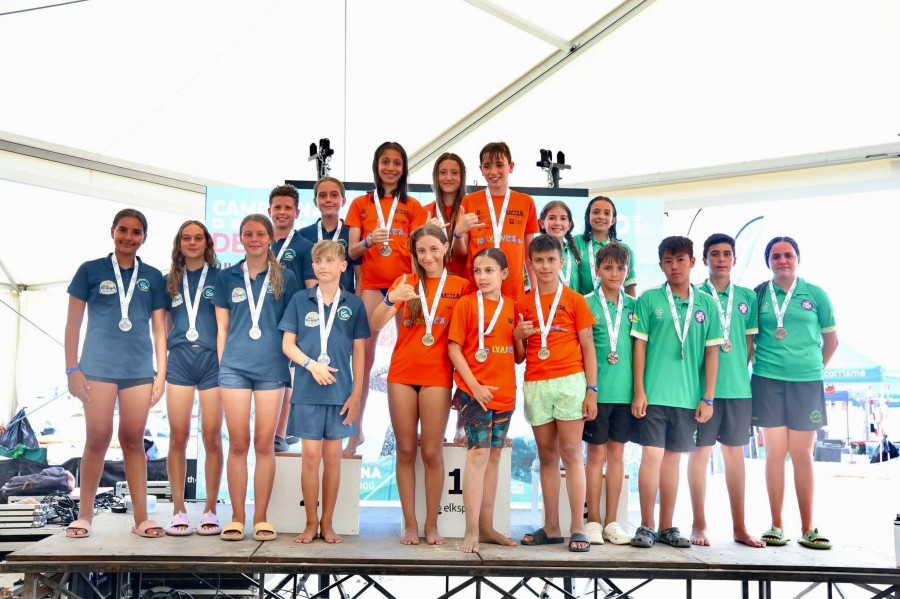 La cantera del Acuático Umia regresa con seis medallas y veinte puestos de finalistas del Nacional de Salvamento y Socorrismo