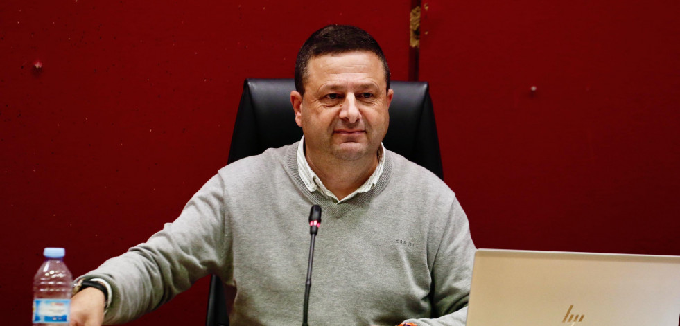 Cuntis aprueba el plan económico y financiero que busca el equilibrio entre ingresos y gastos
