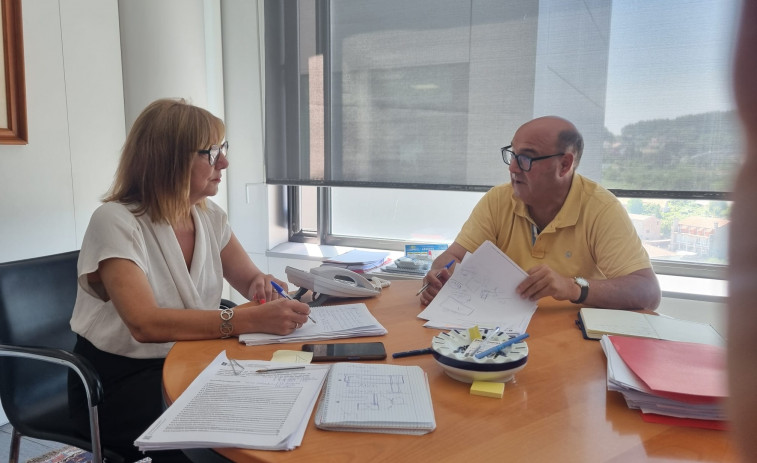Concello y Xunta valoran ampliar el comedor del Julia Becerra y un mejor transporte a los servicios de conciliación