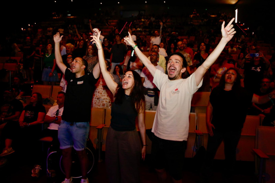 Entre butacas se baila: El Atlantic Fest también triunfa en interior