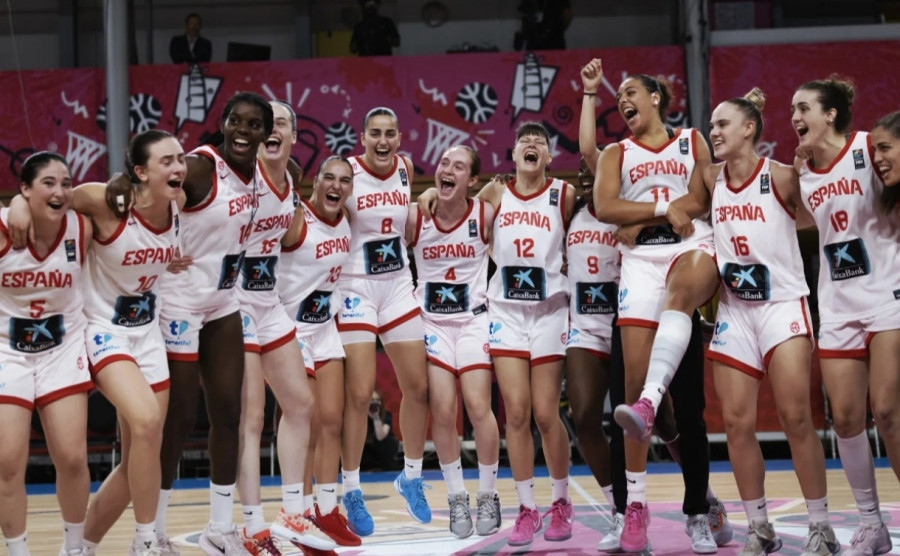 La vilagarciana Irene Noya se cuelga el bronce en el Mundial Sub 19