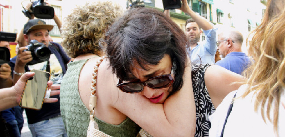 El juzgado de Granada aplaza hasta el viernes el traslado del hijo menor de Juana Rivas a Italia con su padre