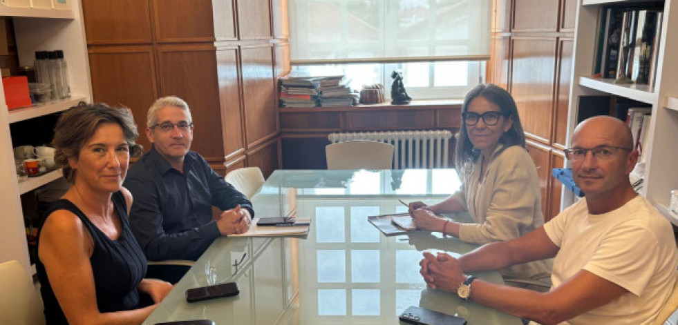 Las concejalas no adscritas critican la falta de consenso sobre la tasa turística y proponen que su gestión recaiga en el Consello Municipal de Turismo