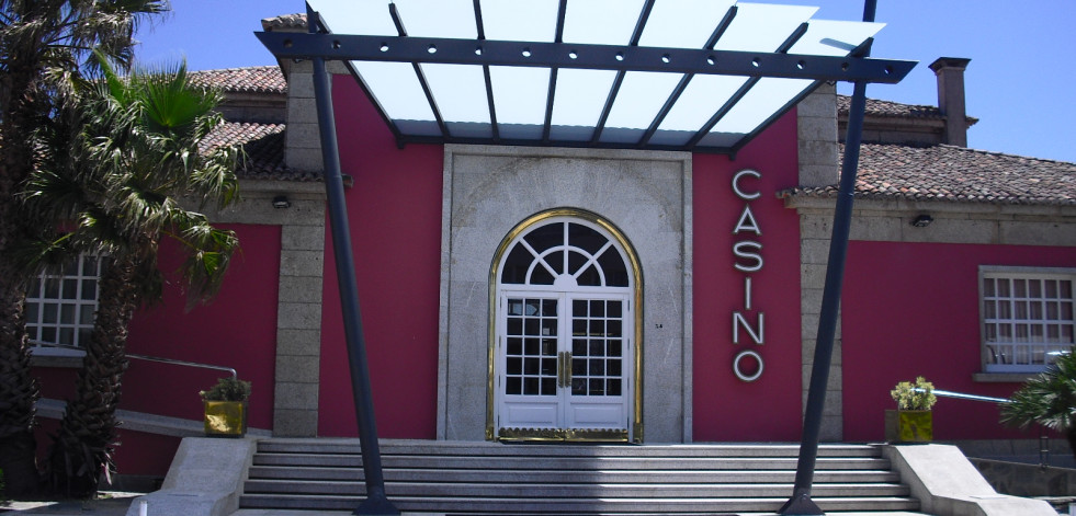 El Casino La Toja celebra el Día de Santiago Apóstol con cata de orujos, música y gastronomía