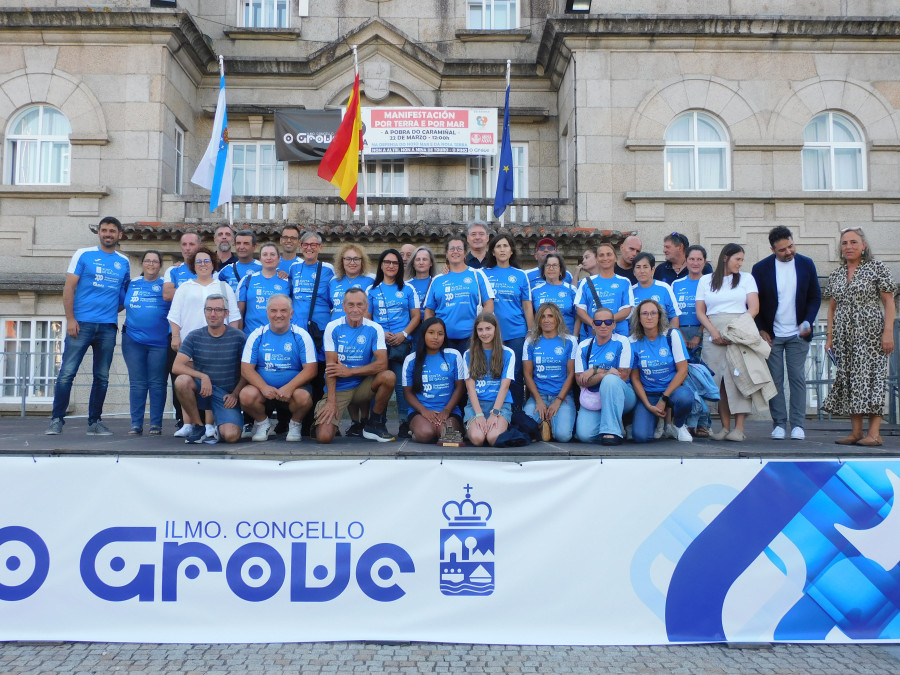 O Grove homenaxea ao Breogán polos seus títulos galegos en Barco Dragón