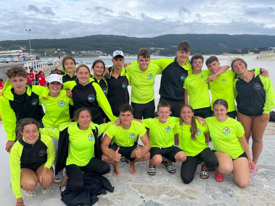 El Salvamento Vilagarcía se proclama subcampeón gallego absoluto de playa