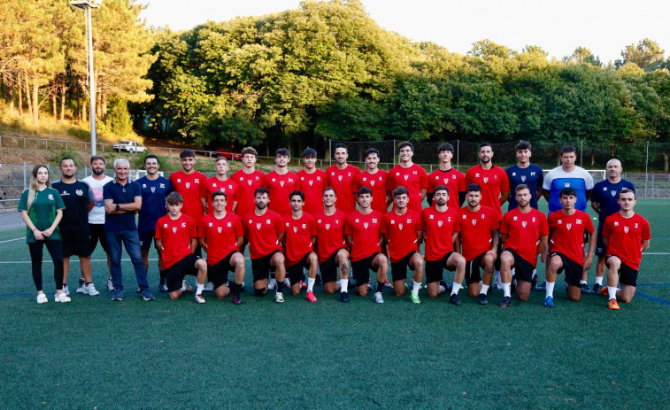 El Céltiga FC se pone el mono de trabajo