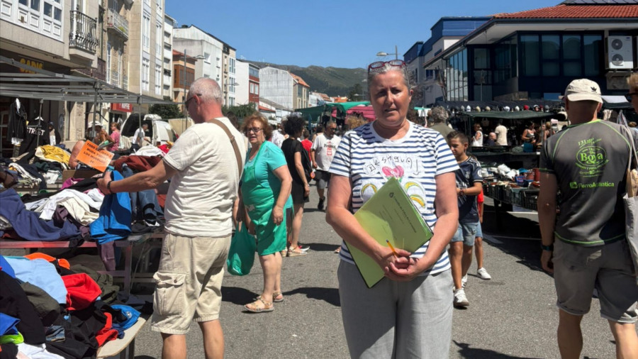 A Pobra propone aplicar bonificaciones en la tasa del mercadillo ambulante en las épocas de menor afluencia y ventas
