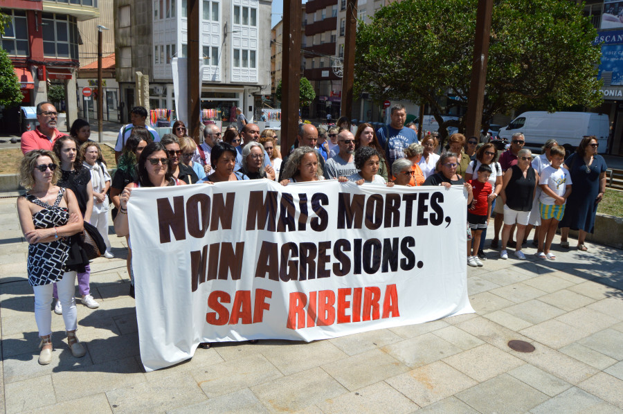 Trabajadoras del SAF de Ribeira exigen medidas de prevención y protección para ejercer su labor en condiciones dignas y sin miedo