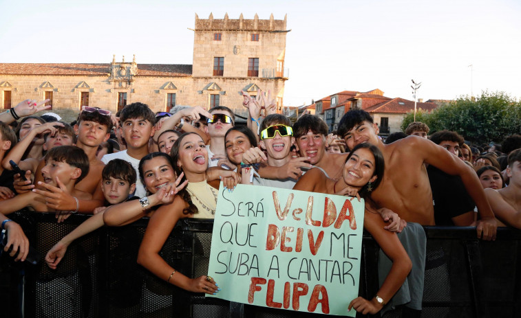 La música urbana abarrota Fefiñáns en un Albariño que ya tiene ganador del concurso: “Fue cuestión de pequeños matices”