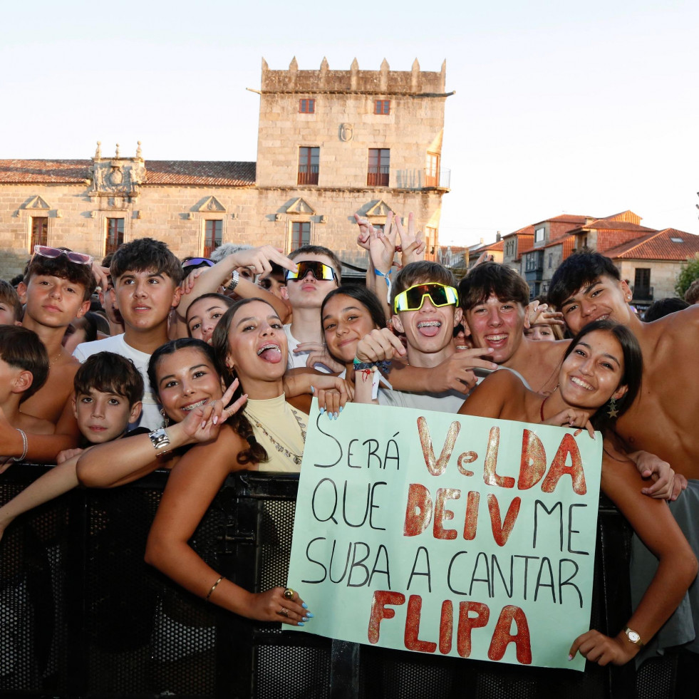 La música urbana abarrota Fefiñáns en un Albariño que ya tiene ganador del concurso: “Fue cuestión de pequeños matices”